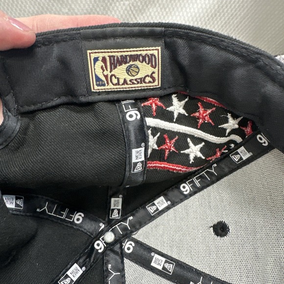 Miami Heat NBA New Era 9FIFTY Classic Snapback Hat Black Red basketball hat NBA - Picture 7 of 10